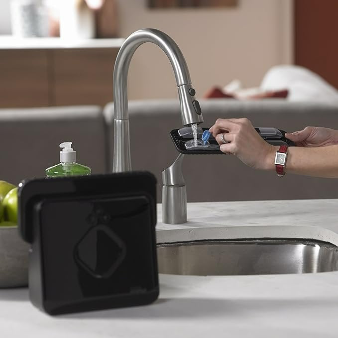 iRobot Braava 380t Robot Mop – Wet Mopping and Dry Sweeping