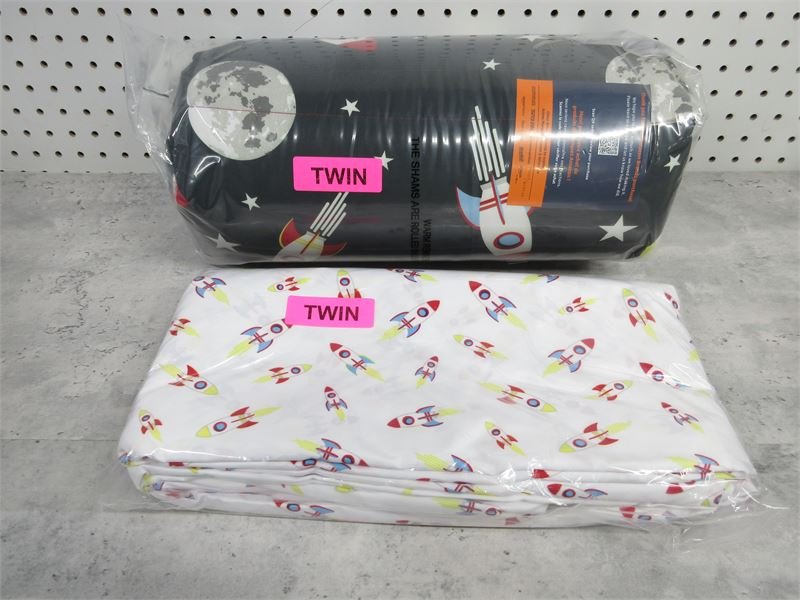 Kids 5 Piece Space Bedding Set - Twin