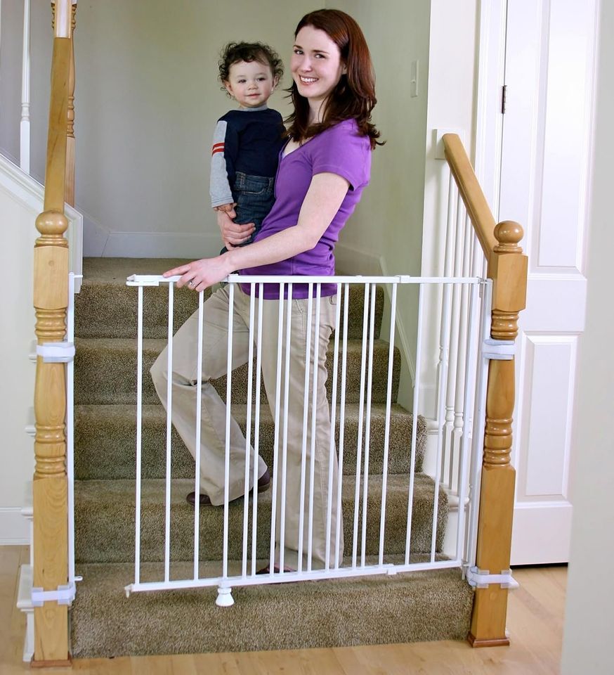 Regalo Extra Tall Top Of Stairs Gate 34-55"