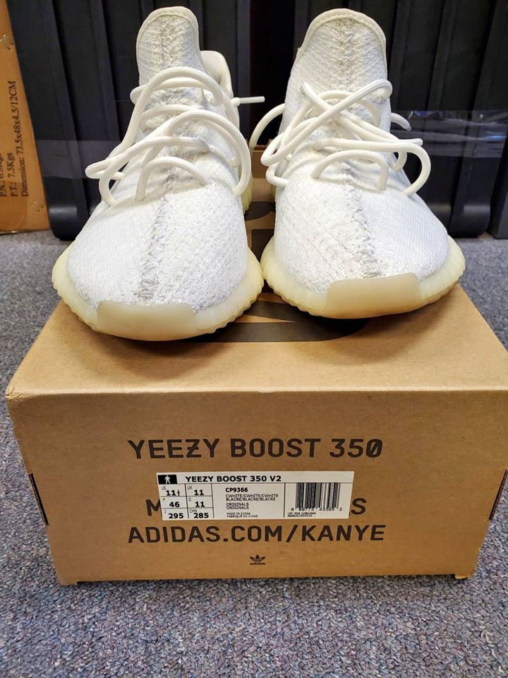Yeezy 350 V2 - Triple White/Cream White 2017 - Size 11.5