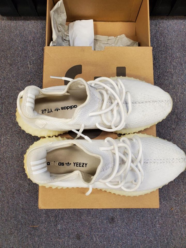 Yeezy 350 V2 - Triple White/Cream White 2017 - Size 11.5