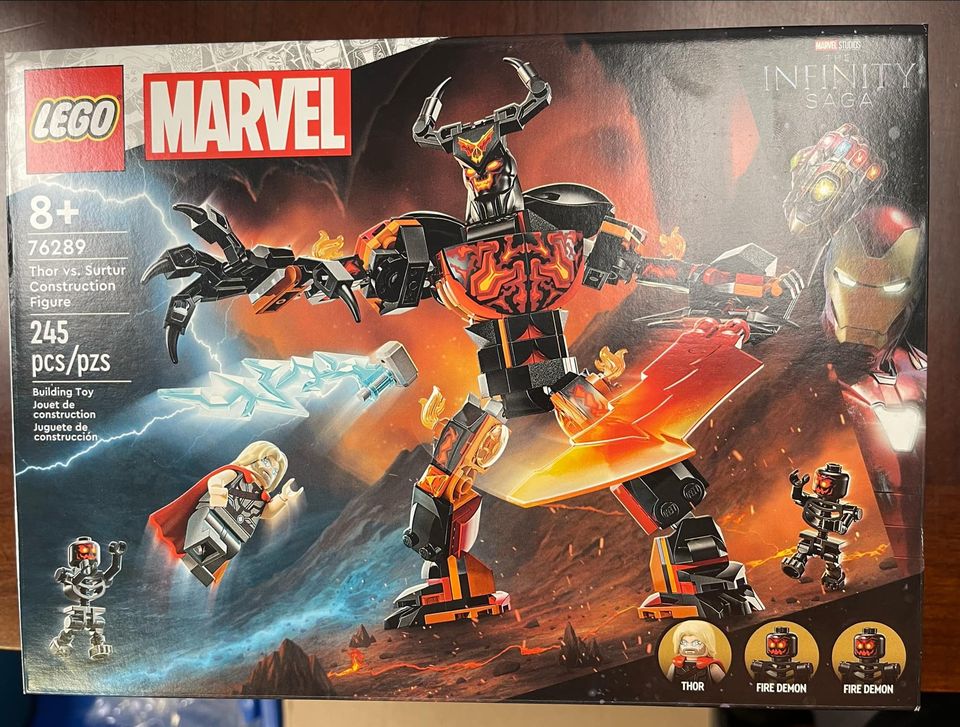 LEGO Marvel - Thor vs. Surtur Construction Figure - 76289