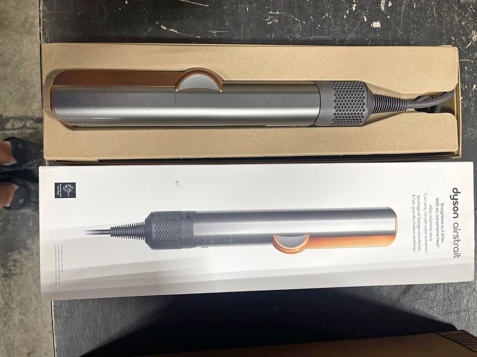 Dyson Airstrait™ Wet to Dry Hair Straightener