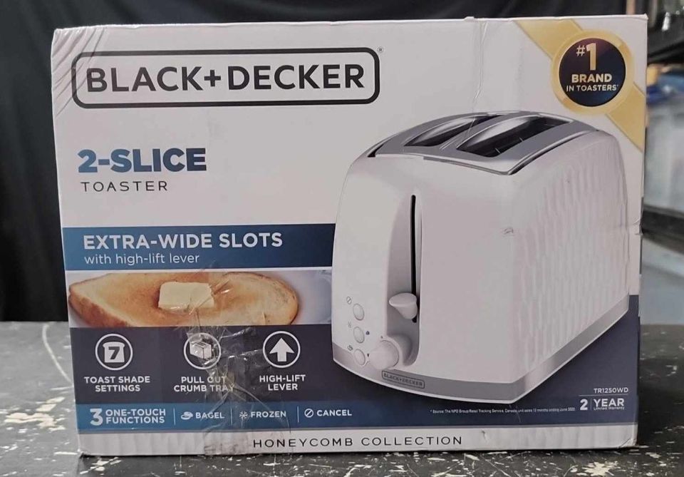 2-Slice Toaster with Premium Textured Finish