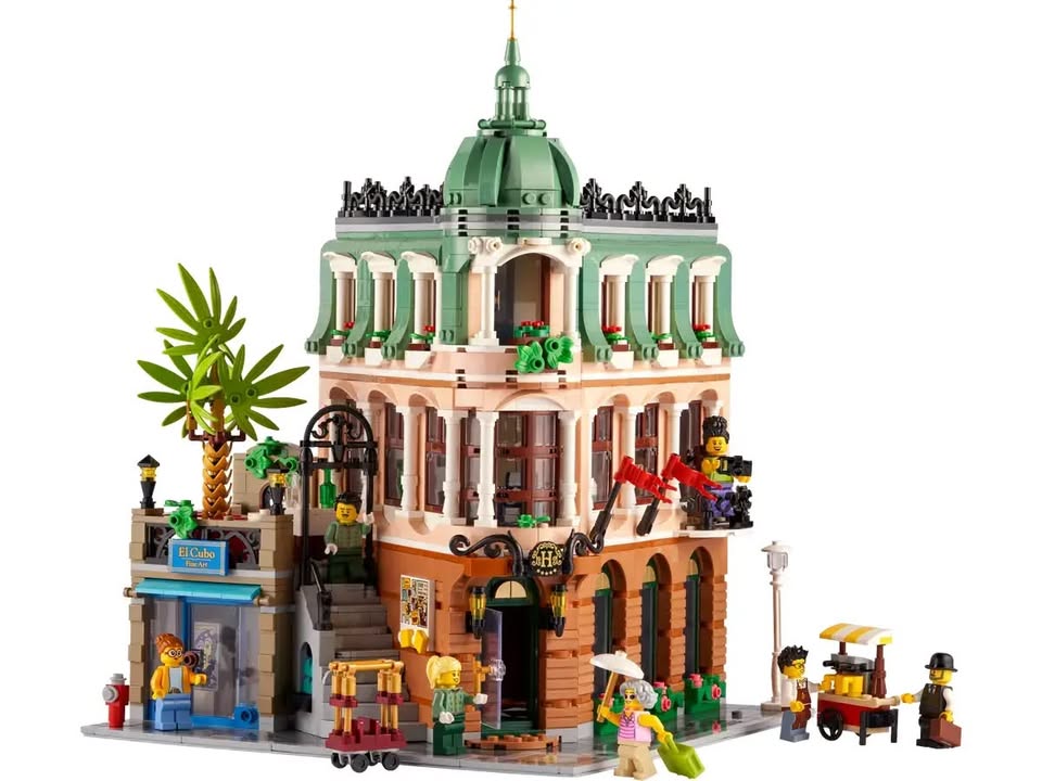 LEGO Icons - Boutique Hotel - 10297
